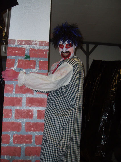 clown-hump1.jpg