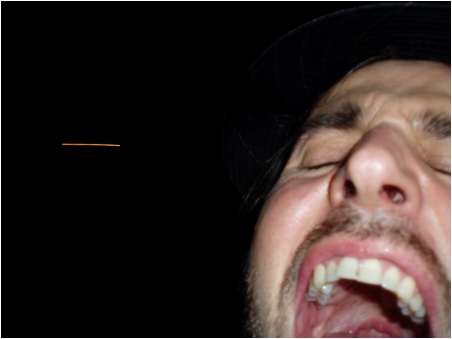 2005-10-02 - Vic Theatre - Chicago, IL, USA - Raine self portrait.jpg